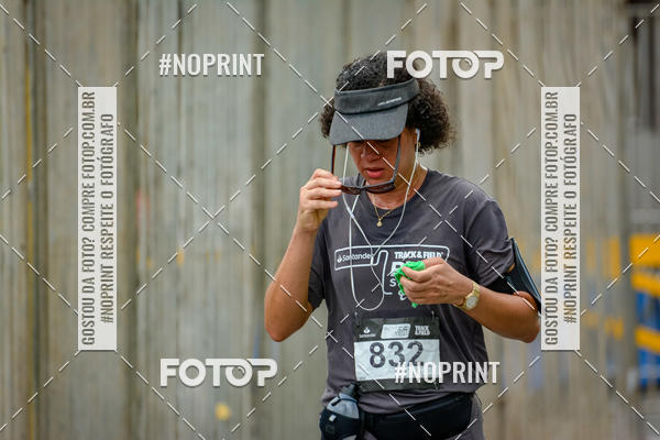 Buy your photos of the eventSantander Track&Field Run Series - Shopping da Bahia on Fotop