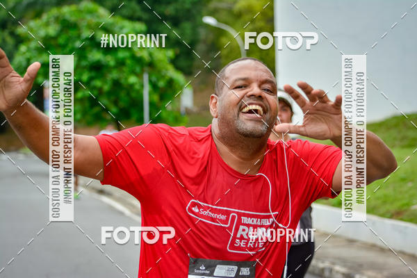 Buy your photos of the eventSantander Track&Field Run Series - Shopping da Bahia on Fotop