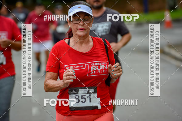 Buy your photos of the eventSantander Track&Field Run Series - Shopping da Bahia on Fotop