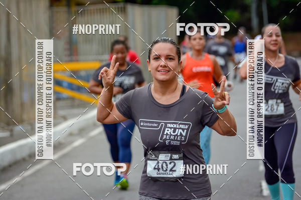Buy your photos of the eventSantander Track&Field Run Series - Shopping da Bahia on Fotop