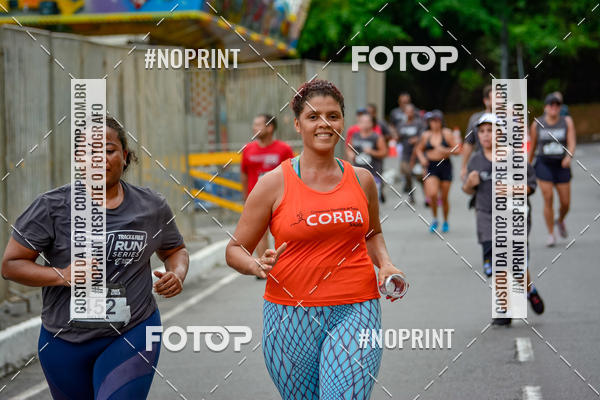 Buy your photos of the eventSantander Track&Field Run Series - Shopping da Bahia on Fotop