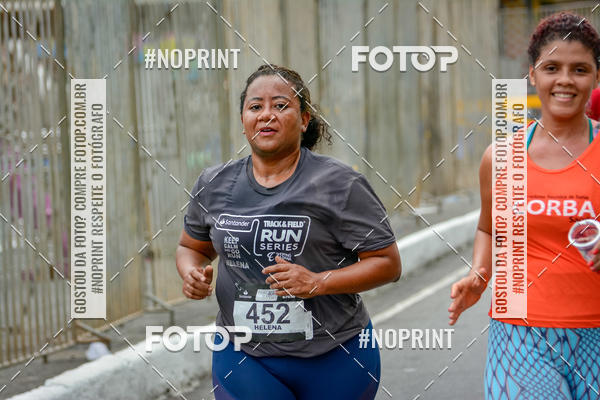 Buy your photos of the eventSantander Track&Field Run Series - Shopping da Bahia on Fotop