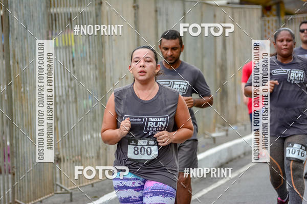 Buy your photos of the eventSantander Track&Field Run Series - Shopping da Bahia on Fotop