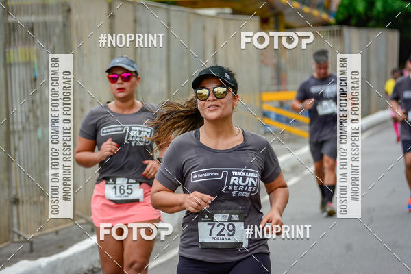 Buy your photos of the eventSantander Track&Field Run Series - Shopping da Bahia on Fotop