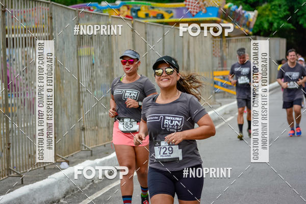 Buy your photos of the eventSantander Track&Field Run Series - Shopping da Bahia on Fotop