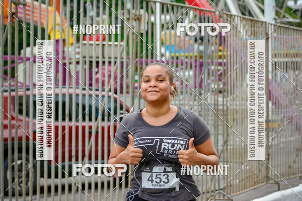 Buy your photos of the eventSantander Track&Field Run Series - Shopping da Bahia on Fotop