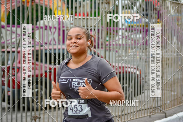 Buy your photos of the eventSantander Track&Field Run Series - Shopping da Bahia on Fotop