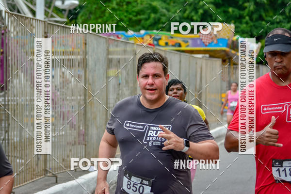Buy your photos of the eventSantander Track&Field Run Series - Shopping da Bahia on Fotop