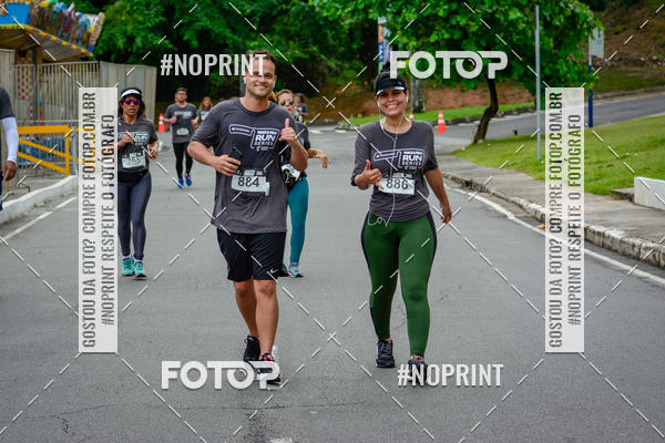 Buy your photos of the eventSantander Track&Field Run Series - Shopping da Bahia on Fotop