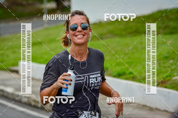 Buy your photos of the eventSantander Track&Field Run Series - Shopping da Bahia on Fotop