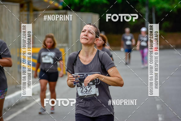 Buy your photos of the eventSantander Track&Field Run Series - Shopping da Bahia on Fotop