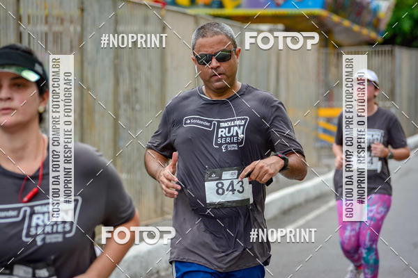 Buy your photos of the eventSantander Track&Field Run Series - Shopping da Bahia on Fotop