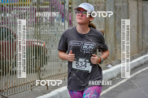 Buy your photos of the eventSantander Track&Field Run Series - Shopping da Bahia on Fotop