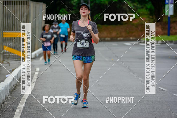 Buy your photos of the eventSantander Track&Field Run Series - Shopping da Bahia on Fotop
