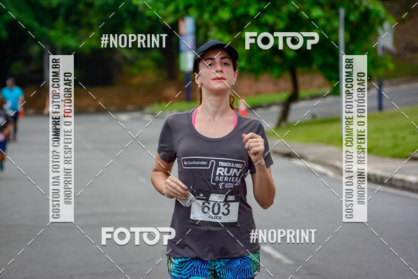 Buy your photos of the eventSantander Track&Field Run Series - Shopping da Bahia on Fotop