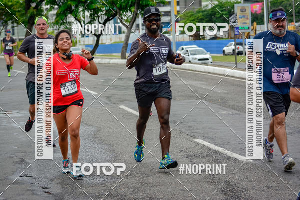 Buy your photos of the eventSantander Track&Field Run Series - Shopping da Bahia on Fotop