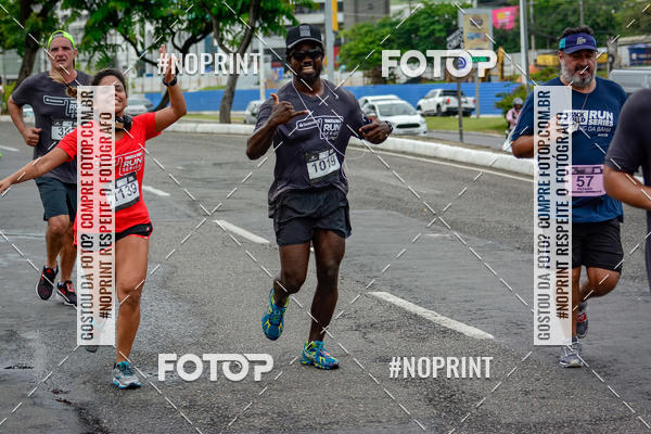 Buy your photos of the eventSantander Track&Field Run Series - Shopping da Bahia on Fotop