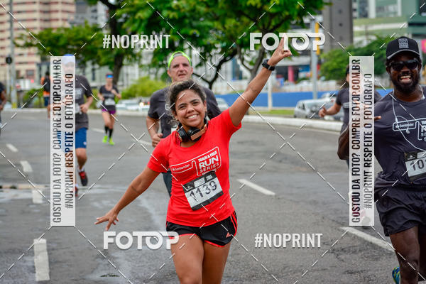 Buy your photos of the eventSantander Track&Field Run Series - Shopping da Bahia on Fotop