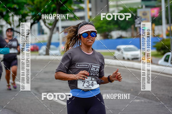 Buy your photos of the eventSantander Track&Field Run Series - Shopping da Bahia on Fotop
