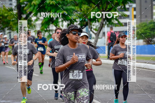 Buy your photos of the eventSantander Track&Field Run Series - Shopping da Bahia on Fotop