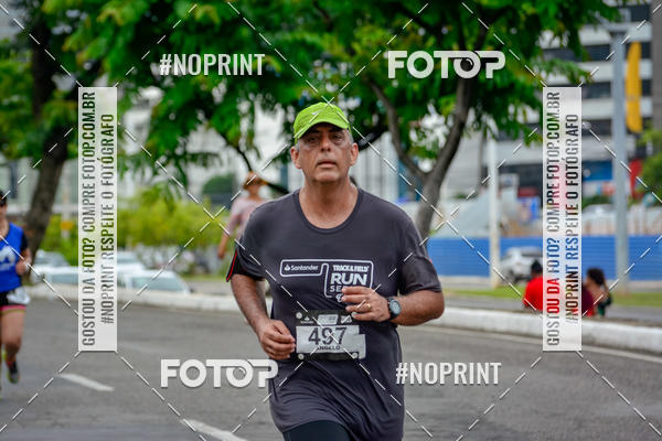 Buy your photos of the eventSantander Track&Field Run Series - Shopping da Bahia on Fotop
