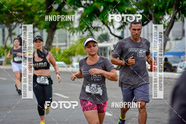 Buy your photos of the eventSantander Track&Field Run Series - Shopping da Bahia on Fotop