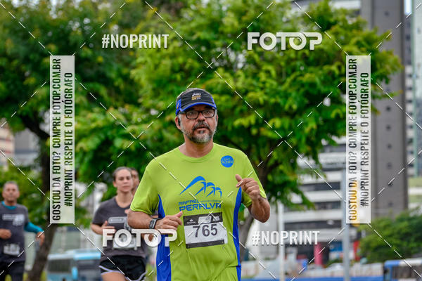 Buy your photos of the eventSantander Track&Field Run Series - Shopping da Bahia on Fotop
