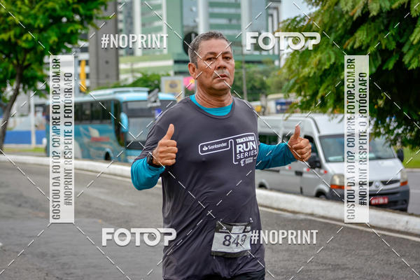 Achetez vos photos de l'�v�nementSantander Track&Field Run Series - Shopping da Bahia sur Fotop