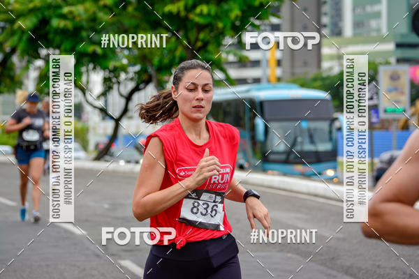 Achetez vos photos de l'�v�nementSantander Track&Field Run Series - Shopping da Bahia sur Fotop
