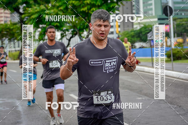 Achetez vos photos de l'�v�nementSantander Track&Field Run Series - Shopping da Bahia sur Fotop