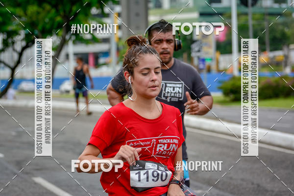 Buy your photos of the eventSantander Track&Field Run Series - Shopping da Bahia on Fotop