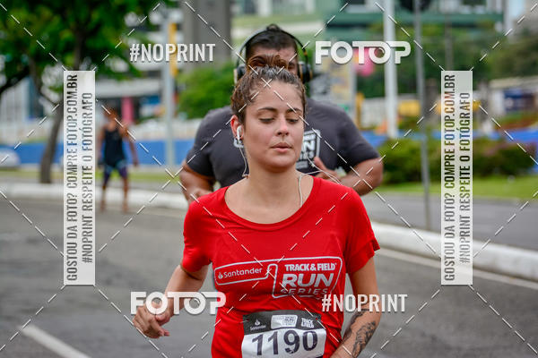 Buy your photos of the eventSantander Track&Field Run Series - Shopping da Bahia on Fotop