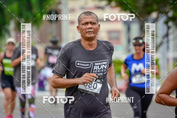 Buy your photos of the eventSantander Track&Field Run Series - Shopping da Bahia on Fotop