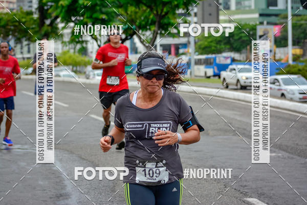 Buy your photos of the eventSantander Track&Field Run Series - Shopping da Bahia on Fotop