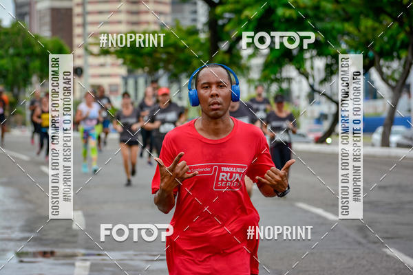 Buy your photos of the eventSantander Track&Field Run Series - Shopping da Bahia on Fotop