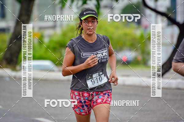 Buy your photos of the eventSantander Track&Field Run Series - Shopping da Bahia on Fotop