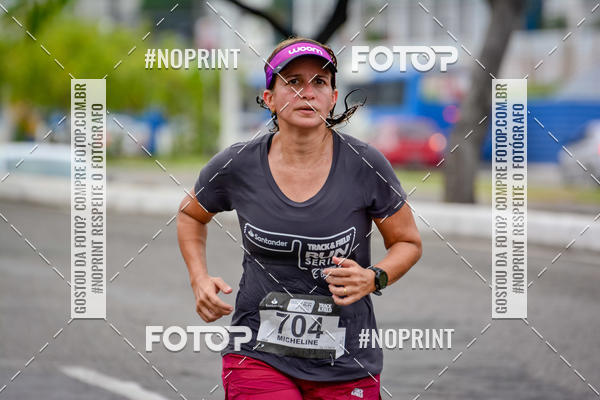 Buy your photos of the eventSantander Track&Field Run Series - Shopping da Bahia on Fotop