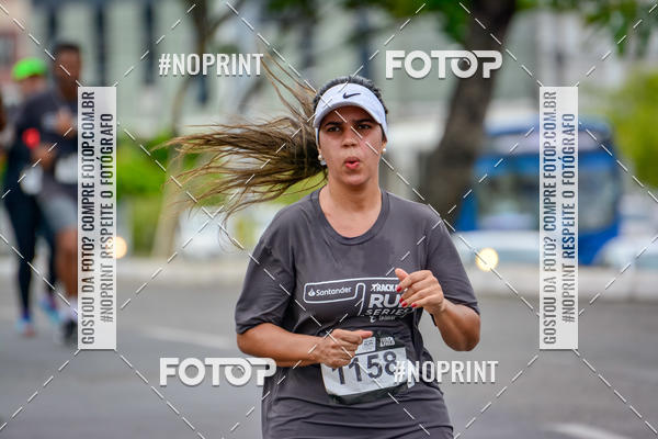 Buy your photos of the eventSantander Track&Field Run Series - Shopping da Bahia on Fotop