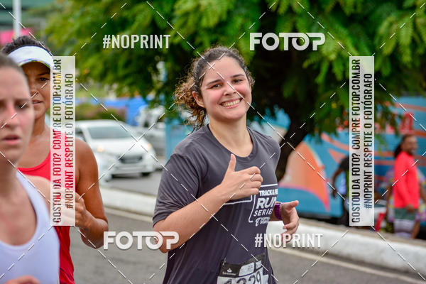 Buy your photos of the eventSantander Track&Field Run Series - Shopping da Bahia on Fotop