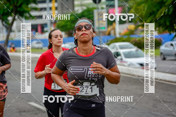 Buy your photos of the eventSantander Track&Field Run Series - Shopping da Bahia on Fotop