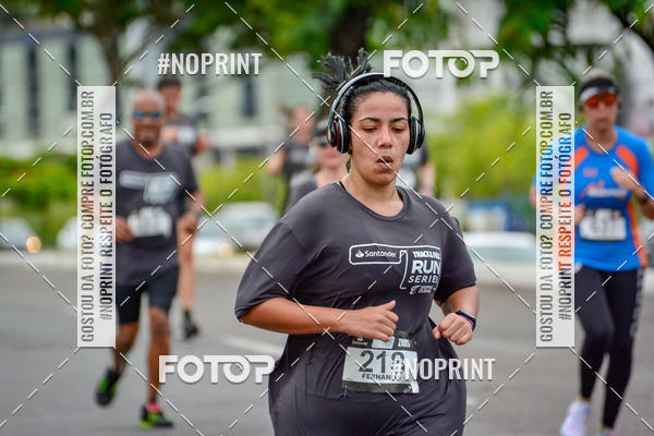 Buy your photos of the eventSantander Track&Field Run Series - Shopping da Bahia on Fotop