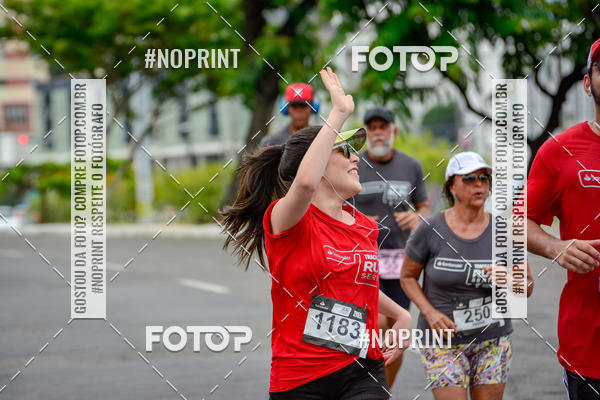 Buy your photos of the eventSantander Track&Field Run Series - Shopping da Bahia on Fotop