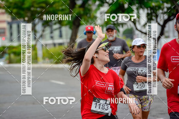 Buy your photos of the eventSantander Track&Field Run Series - Shopping da Bahia on Fotop