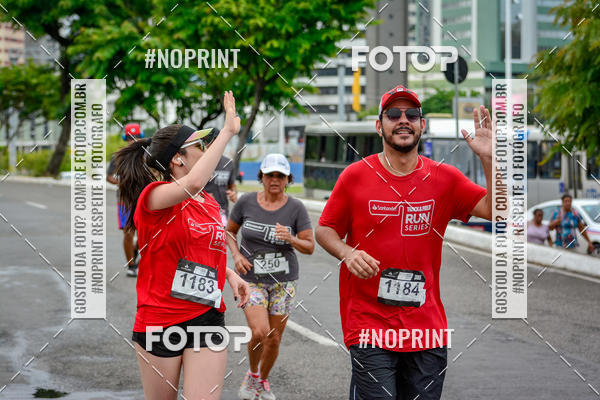 Buy your photos of the eventSantander Track&Field Run Series - Shopping da Bahia on Fotop