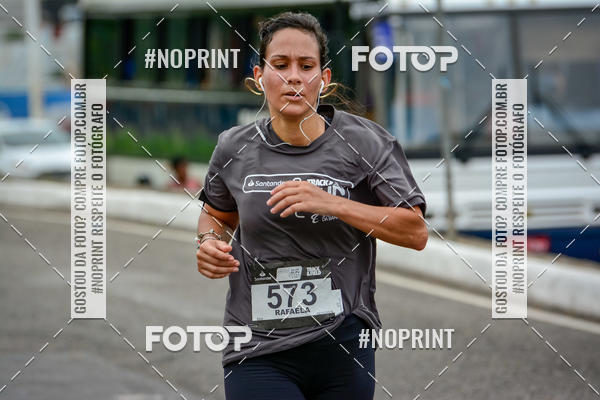 Buy your photos of the eventSantander Track&Field Run Series - Shopping da Bahia on Fotop