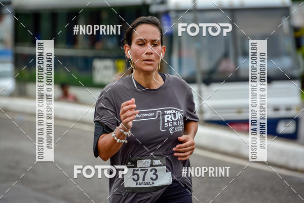 Buy your photos of the eventSantander Track&Field Run Series - Shopping da Bahia on Fotop
