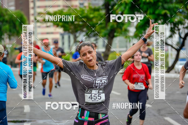 Buy your photos of the eventSantander Track&Field Run Series - Shopping da Bahia on Fotop