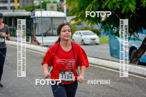 Buy your photos of the eventSantander Track&Field Run Series - Shopping da Bahia on Fotop
