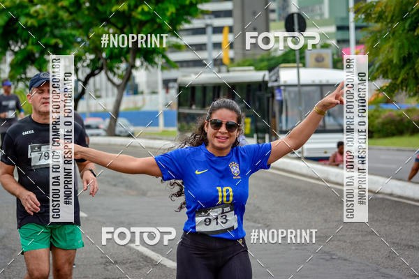 Buy your photos of the eventSantander Track&Field Run Series - Shopping da Bahia on Fotop