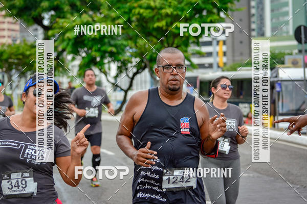 Buy your photos of the eventSantander Track&Field Run Series - Shopping da Bahia on Fotop